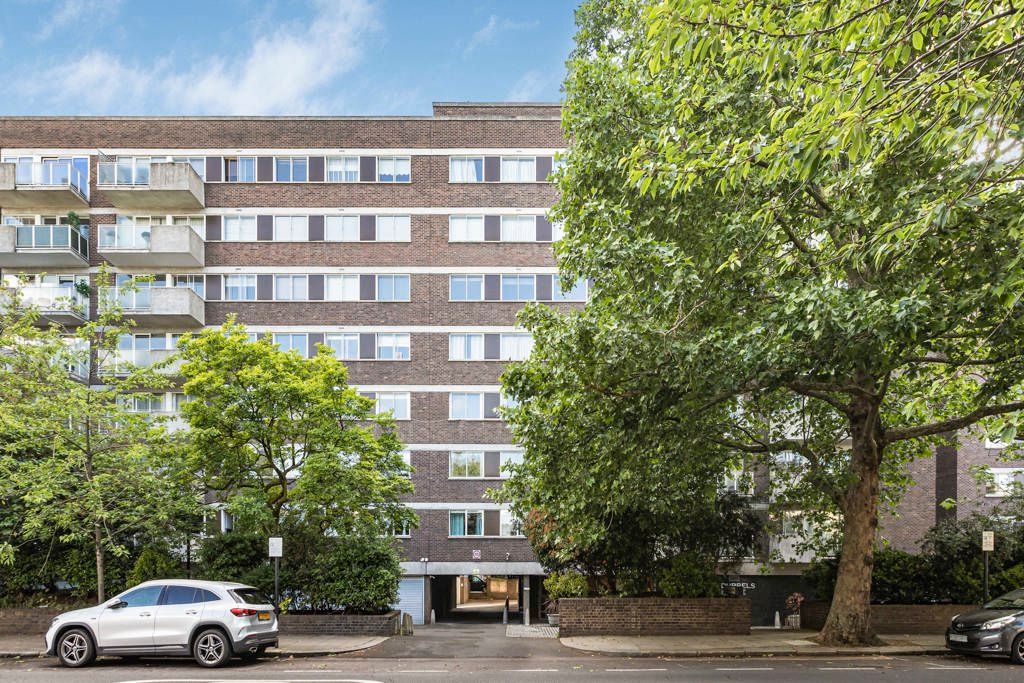 Property photo 3 of 24 Exterior