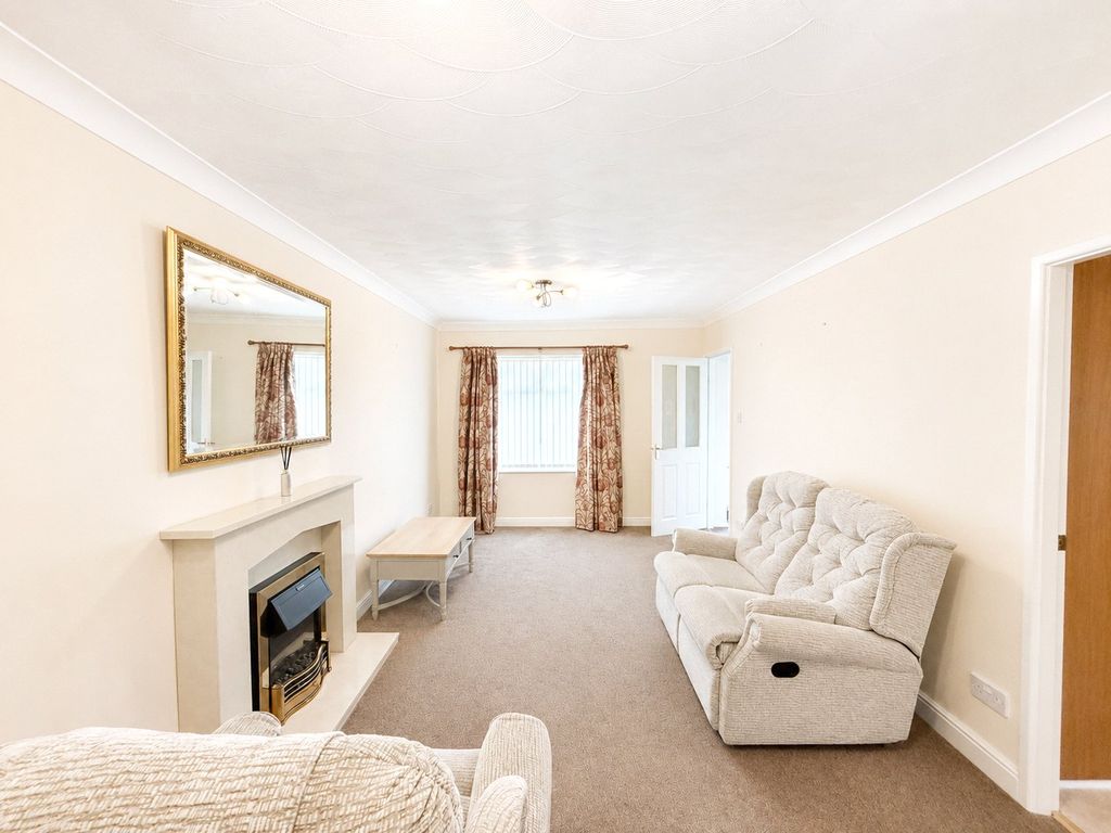 Property photo 3 of 16 Picture No. 08