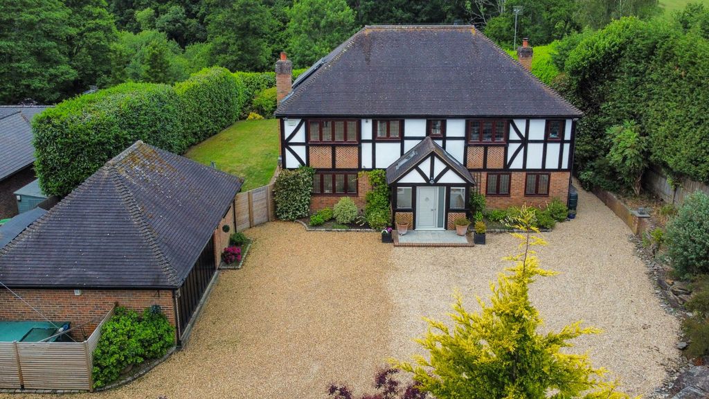 Property photo 1 of 27 Picture No. 31