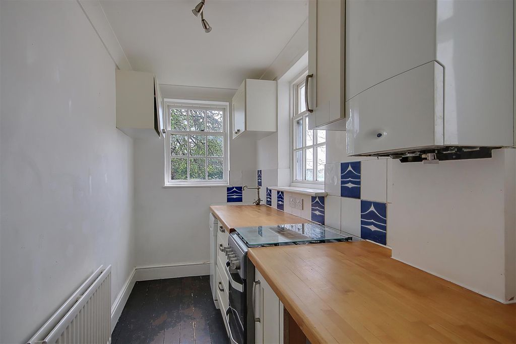 Property photo 3 of 12 Img_1475-Img_1477.Jpg