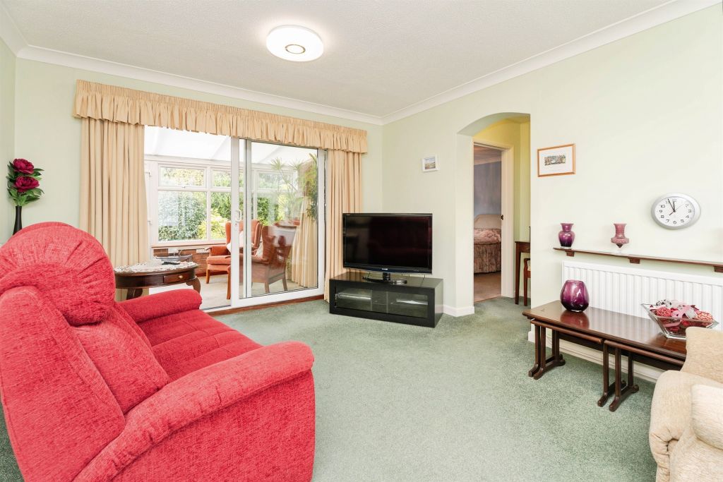 Property photo 3 of 17