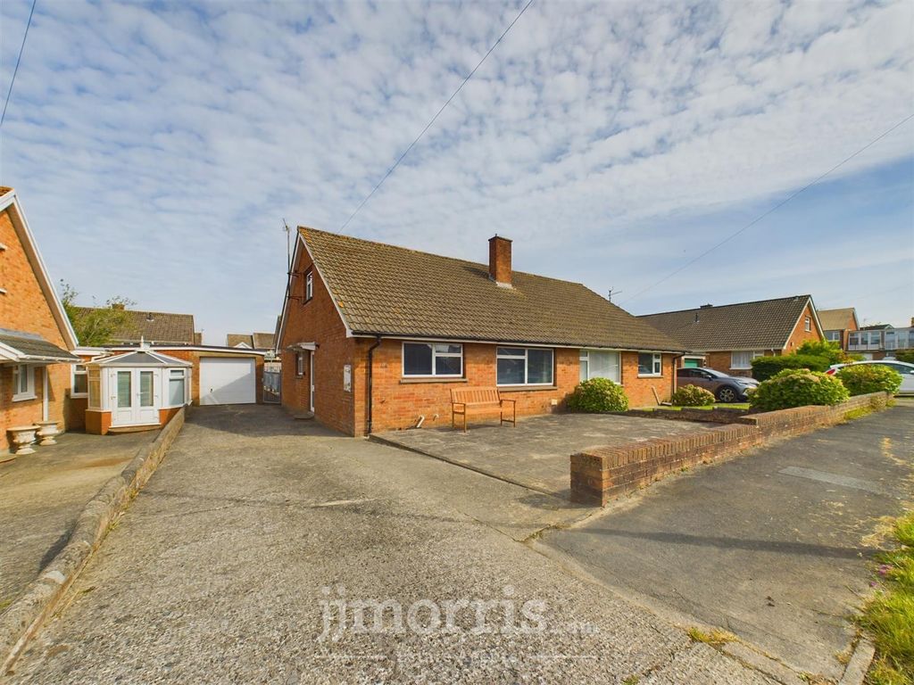 Property photo 1 of 31 Cam03686G0-Pr0060-Still028.Jpg