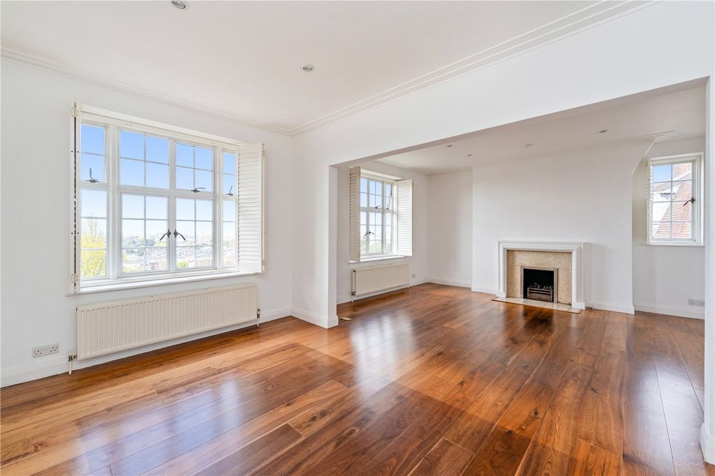 Property photo 2 of 15 Reception Room