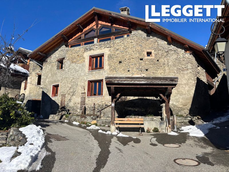 Property photo 1 of 10