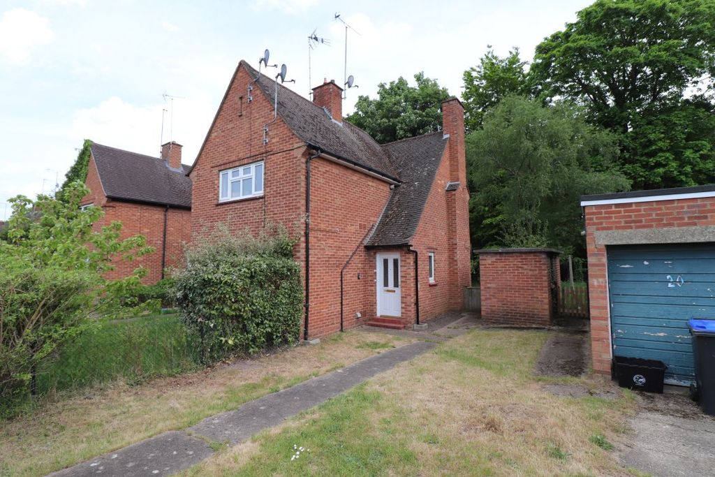 Property photo 1 of 8
