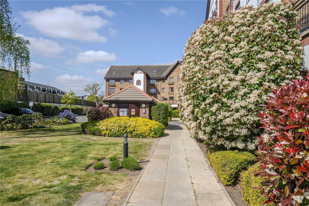 Property photo 2 of 10 Picture No. 22