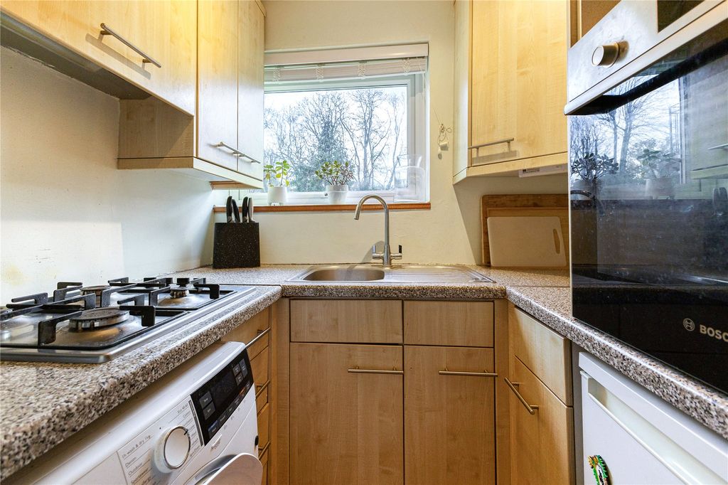 Property photo 3 of 9 Picture No. 04