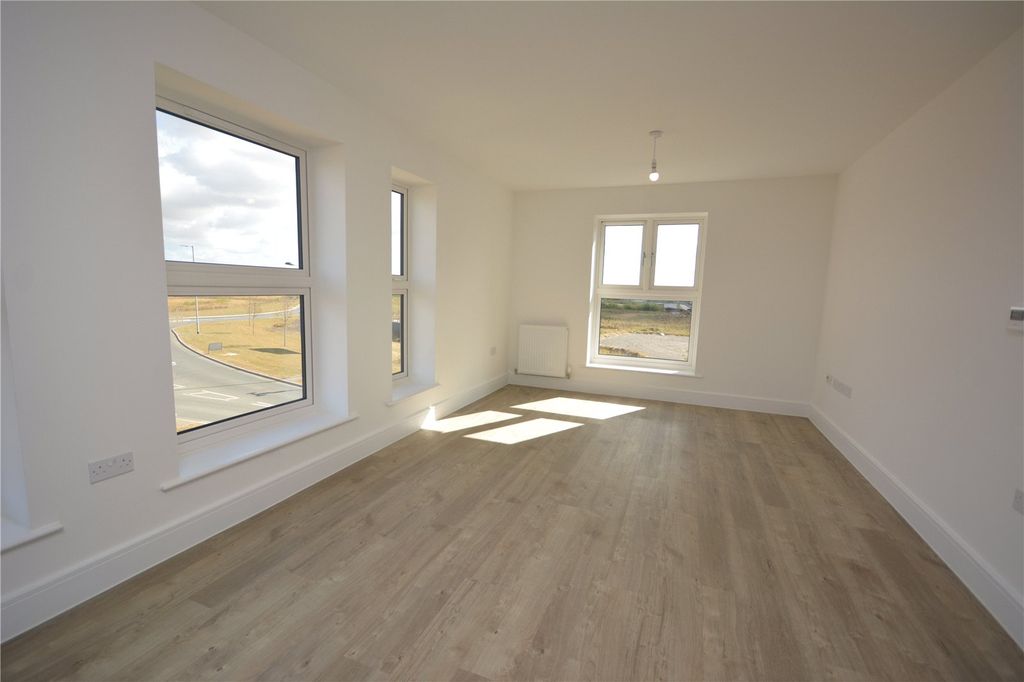 Property photo 3 of 5 Lounge