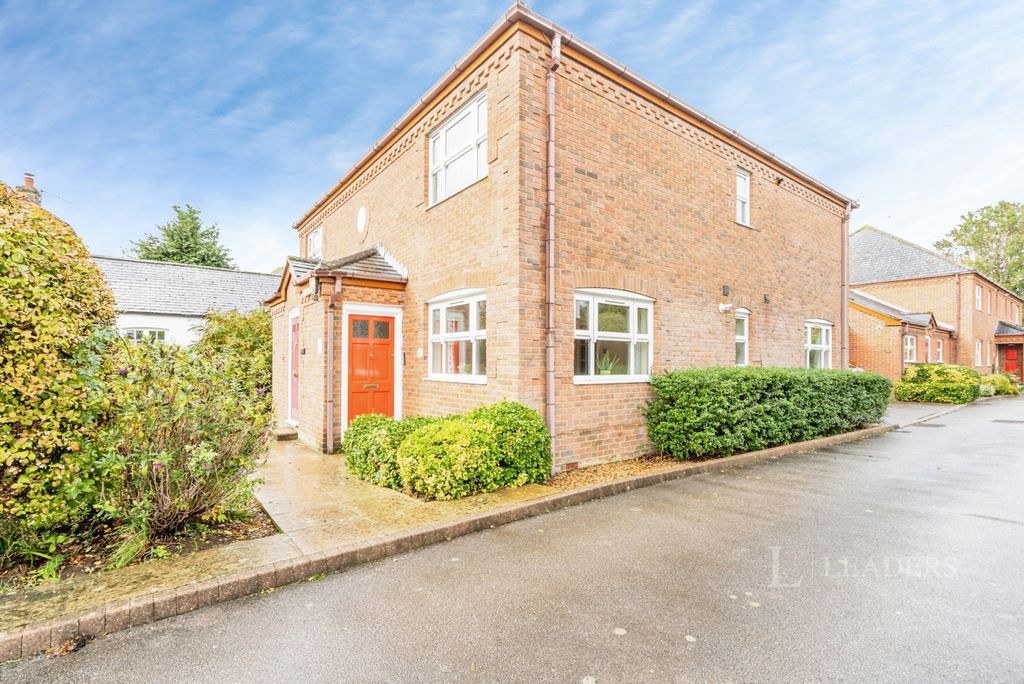 Property photo 1 of 11 Pbox-Img.Jpg