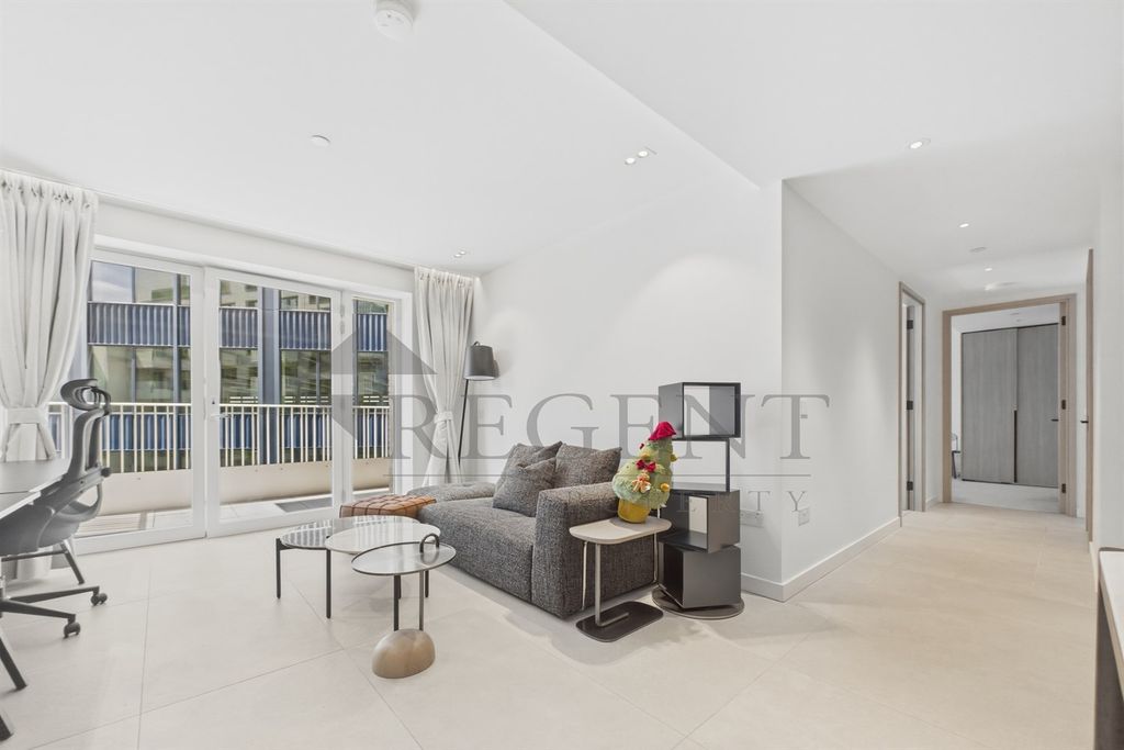 Property photo 1 of 17 (Main)