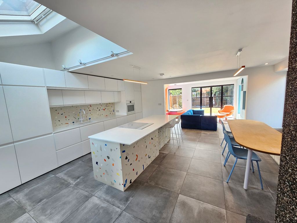 Property photo 2 of 34 20250825_115636