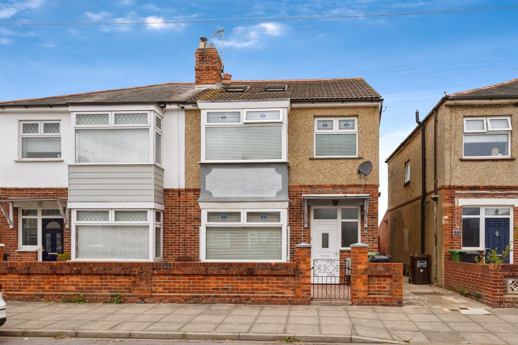 Property photo 1 of 17