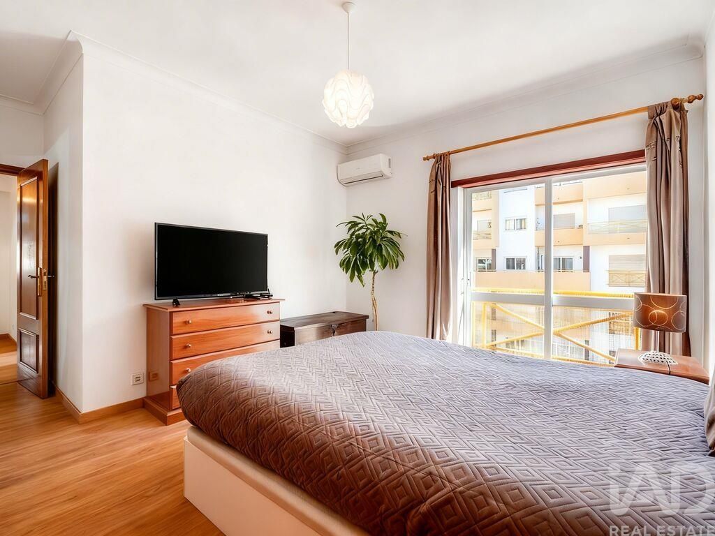 Property photo 1 of 36