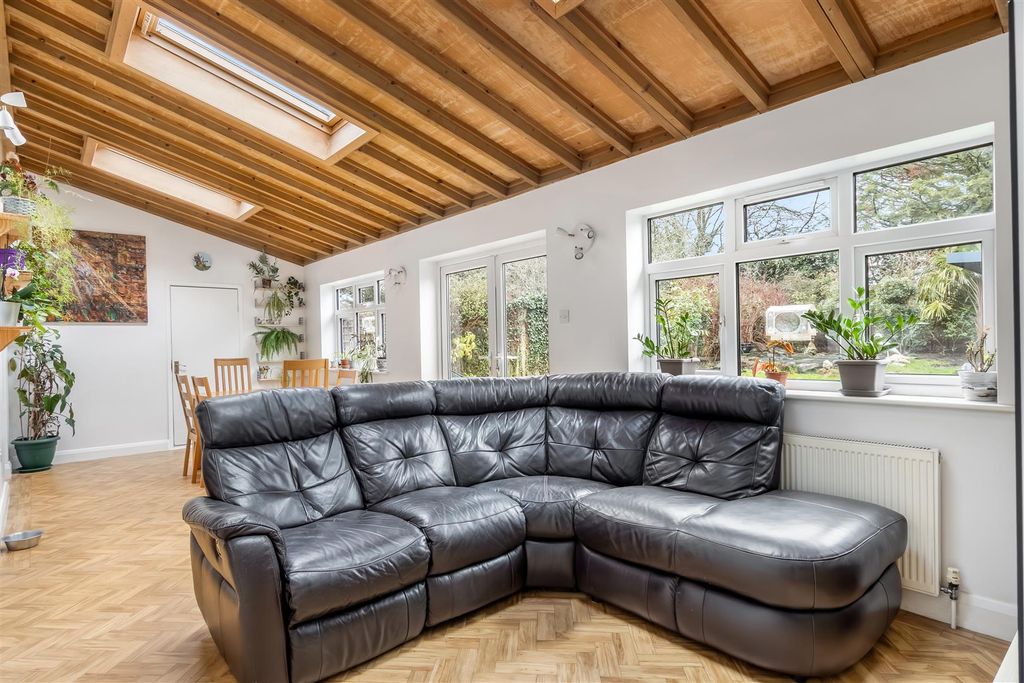 Property photo 3 of 25 Img_4312.Jpg