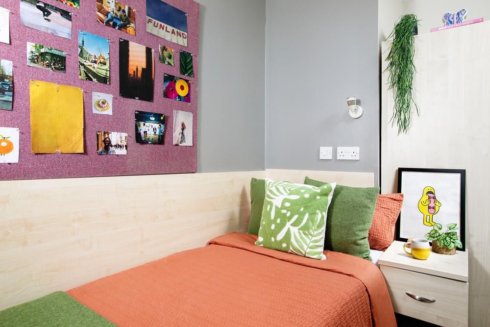 Property photo 3 of 6