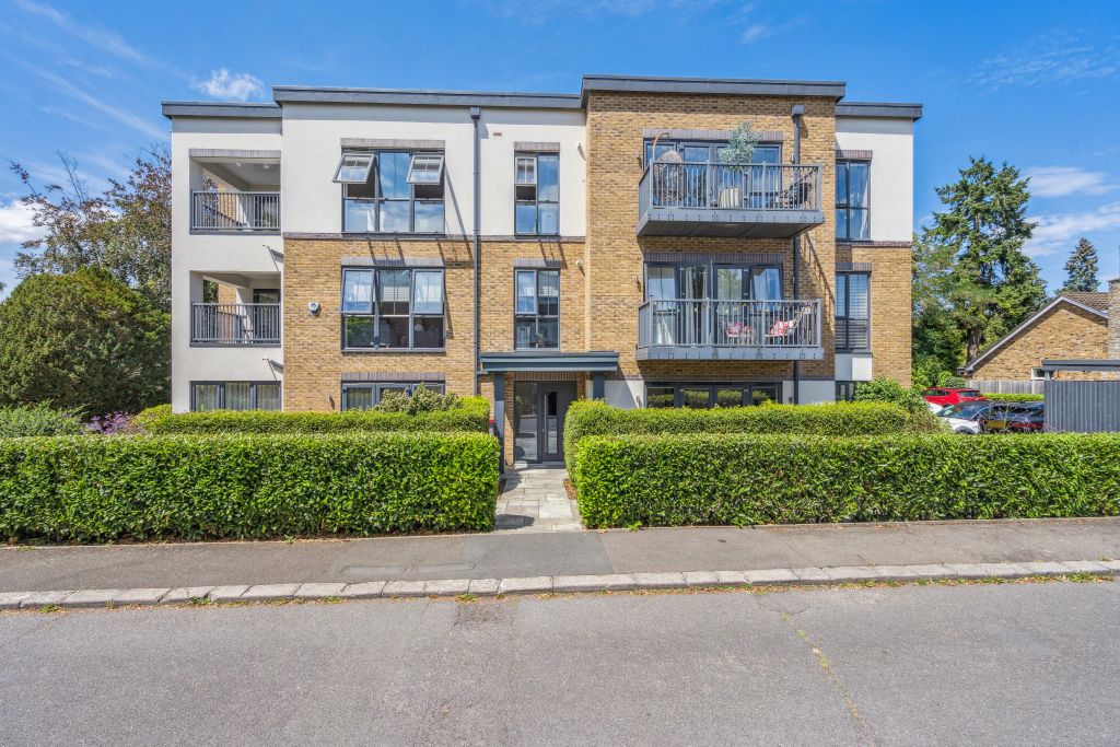 Property photo 1 of 16