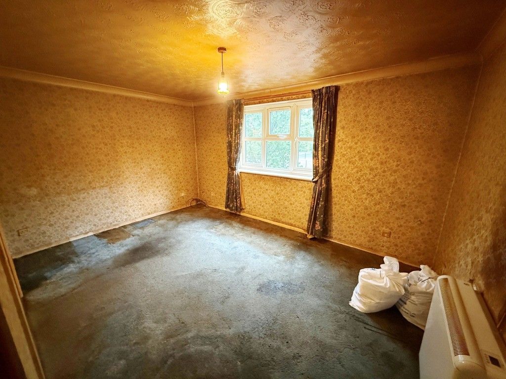 Property photo 3 of 10 Living Room With Window To The Front