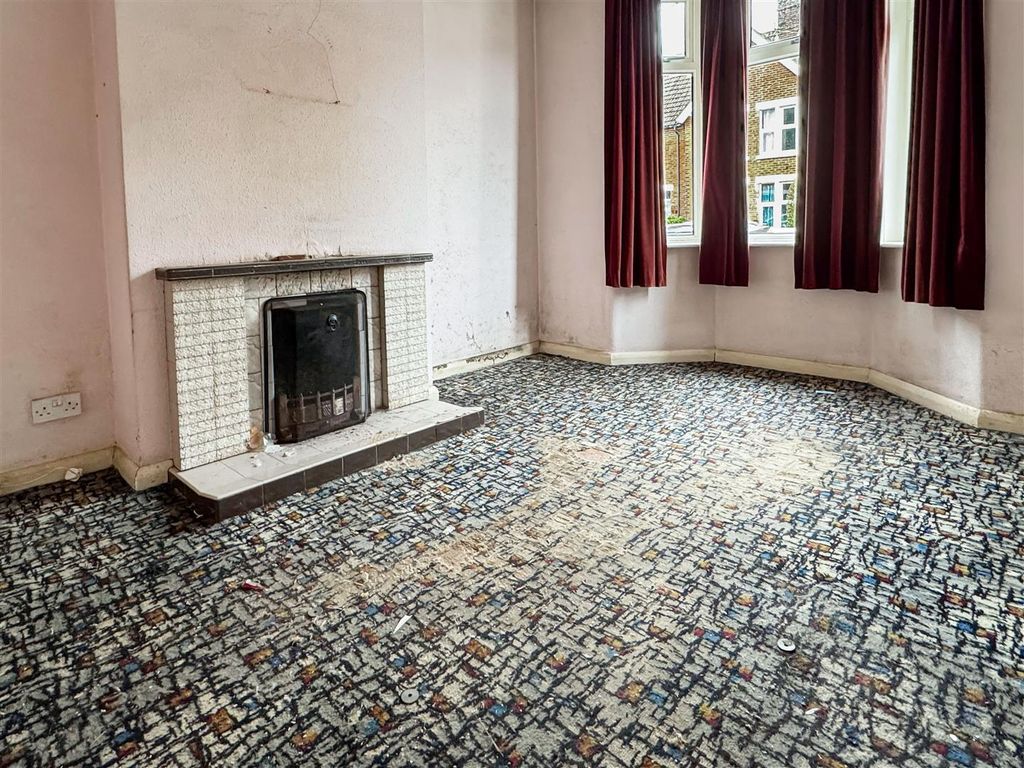 Property photo 2 of 12 Img_2378.Jpg