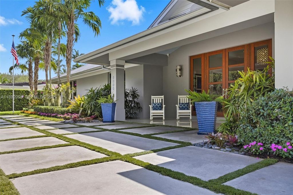 Property photo 3 of 50 <Alttext/>