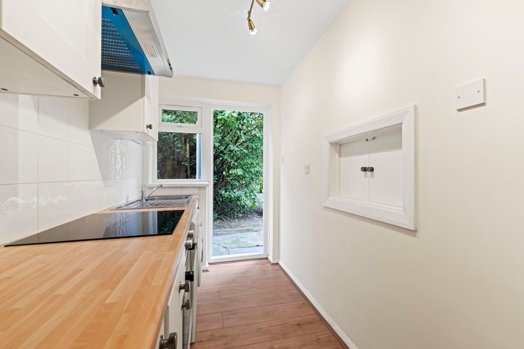 Property photo 1 of 14 Kitchen