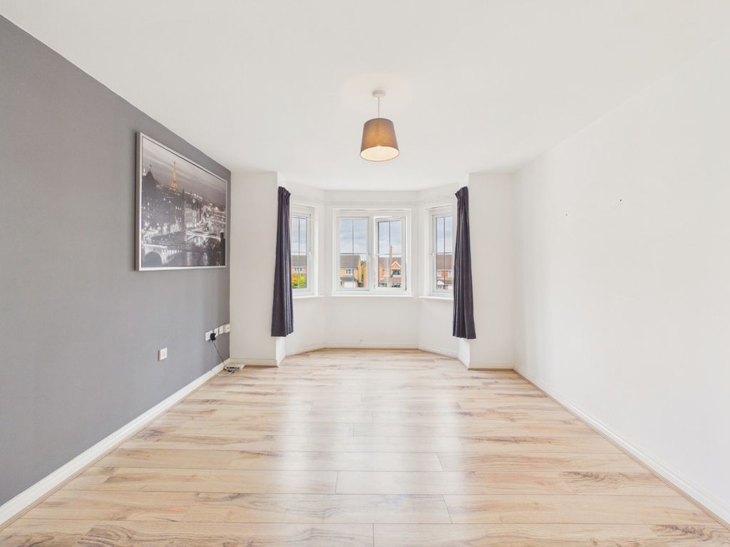 Property photo 3 of 17 5313435