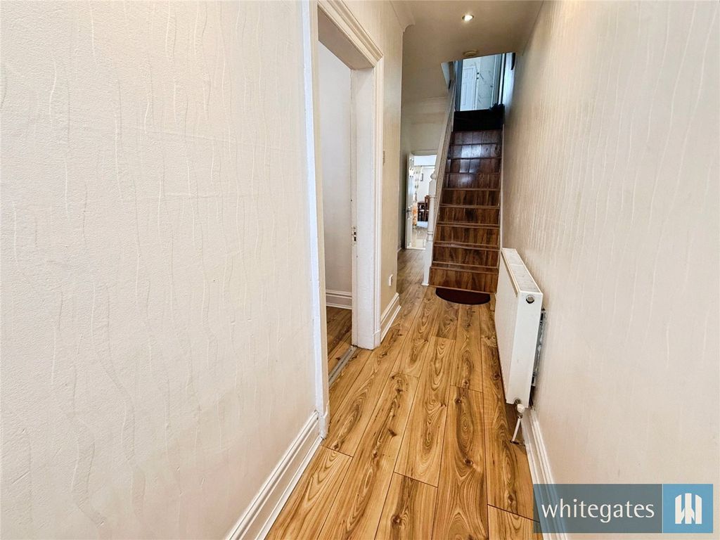 Property photo 3 of 24 Picture No. 03