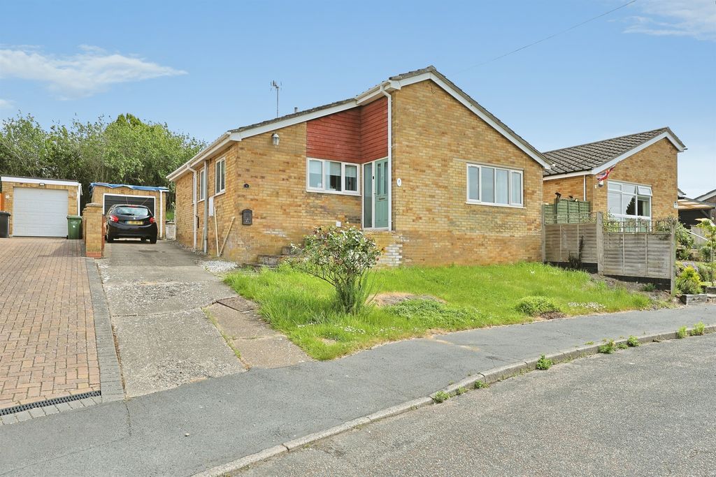 Property photo 1 of 20