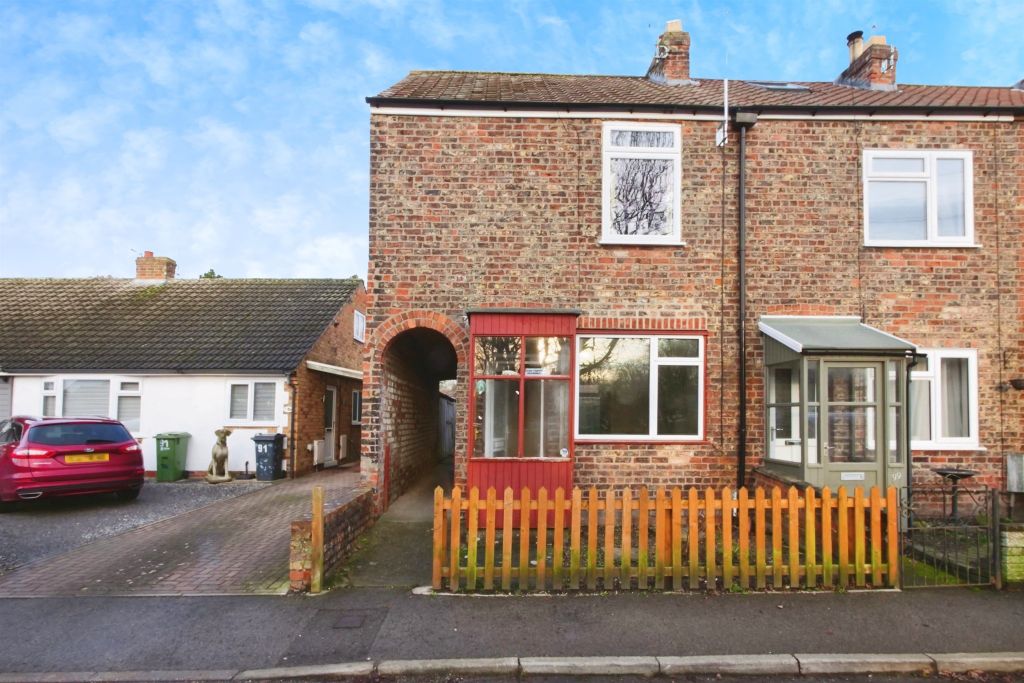 Property photo 1 of 15