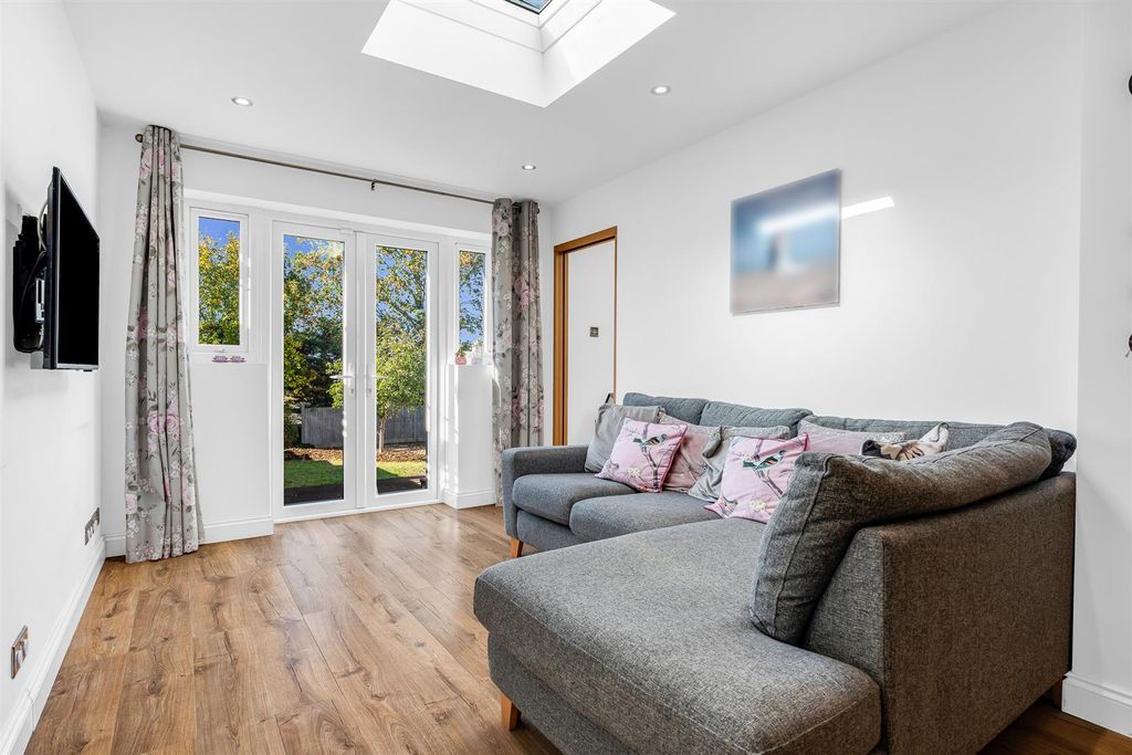 Property photo 2 of 22 Internal-7.Jpg