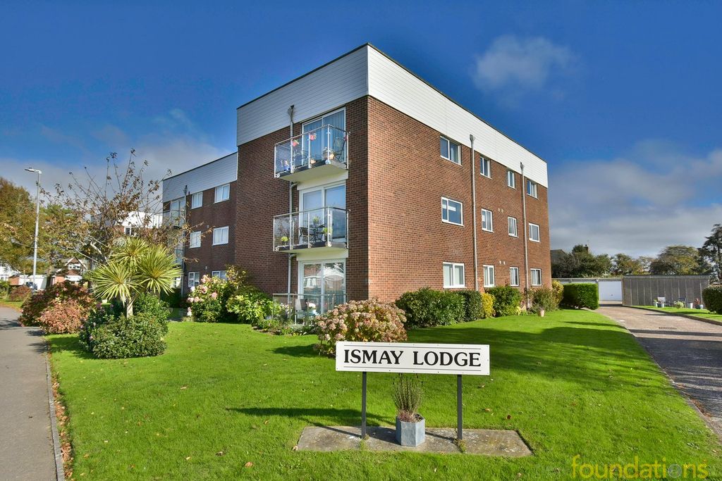 Property photo 1 of 13