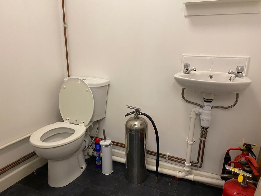 Property photo 2 of 4 Img-20230404-Wa0003.Jpg