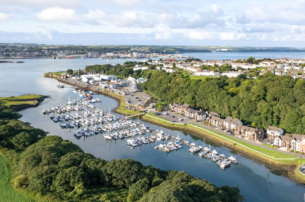 Property photo 1 of 12 Picture No. 03