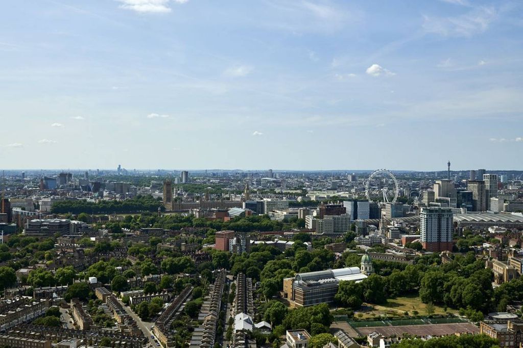 Property photo 3 of 33