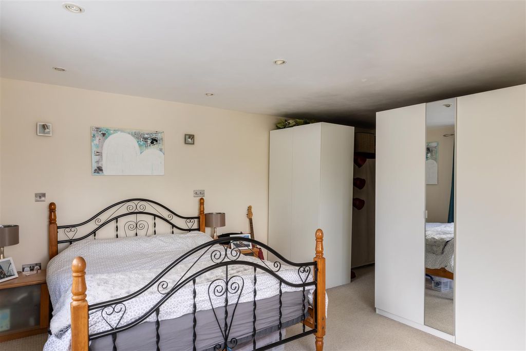 Additional image 20 of 5 bed detached house for saleBeckworth Close, Lindfield RH16