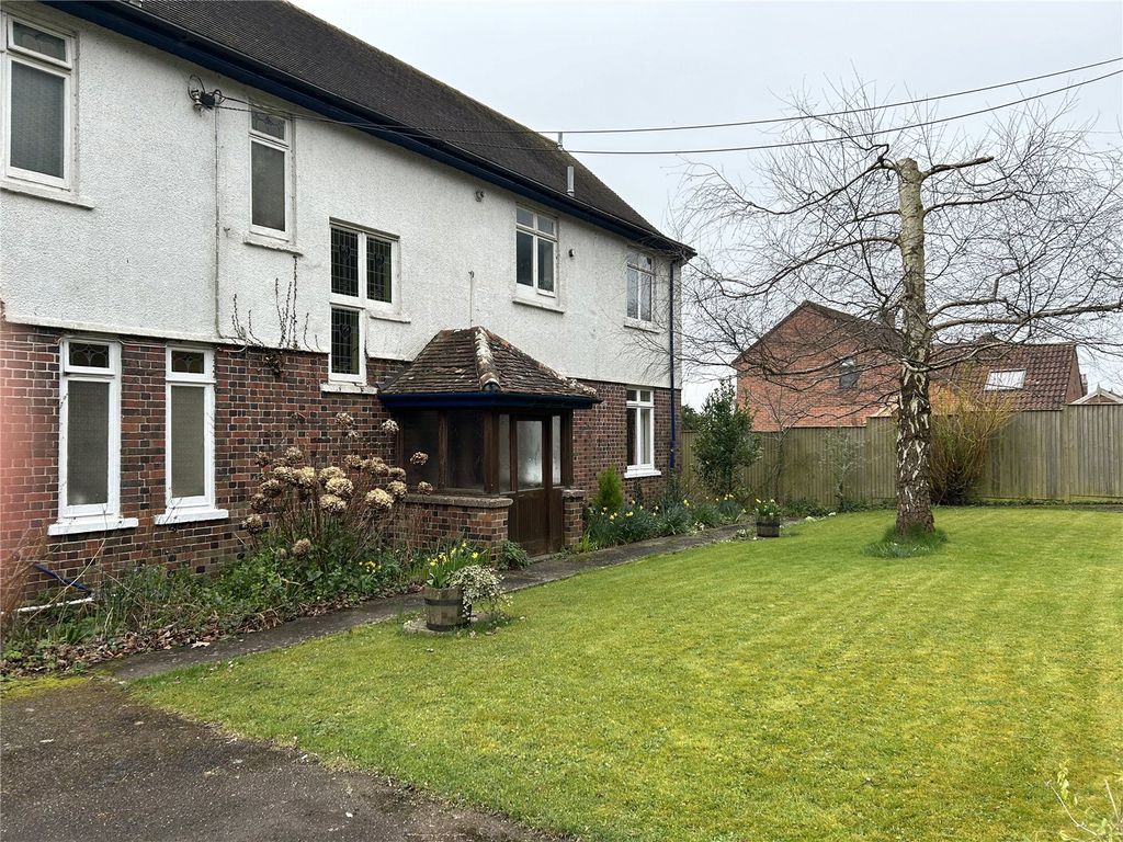 Property photo 1 of 19 Picture No. 46