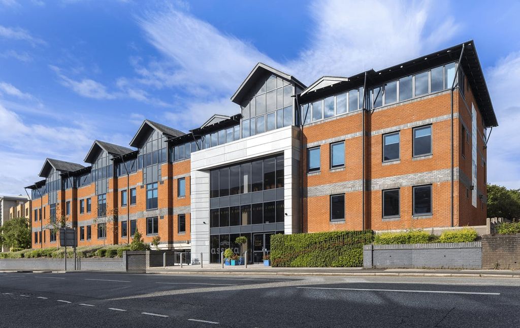 Property photo 2 of 10 Image 1