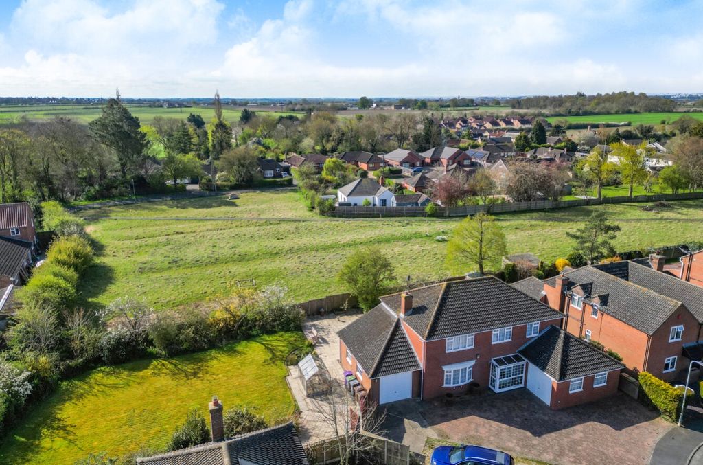 Property photo 1 of 29 1276696 (6)