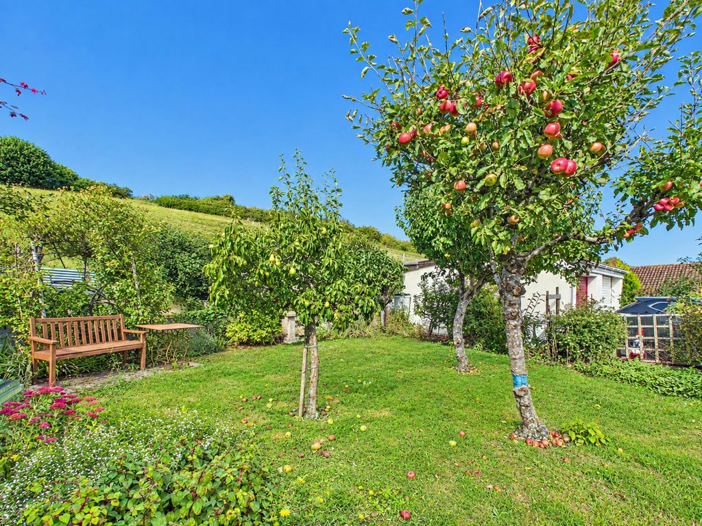 Property photo 3 of 15 Front Garden
