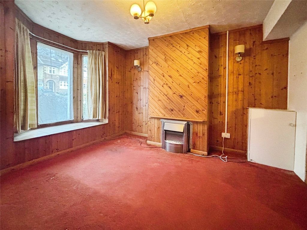 Property photo 2 of 11 Picture No. 10
