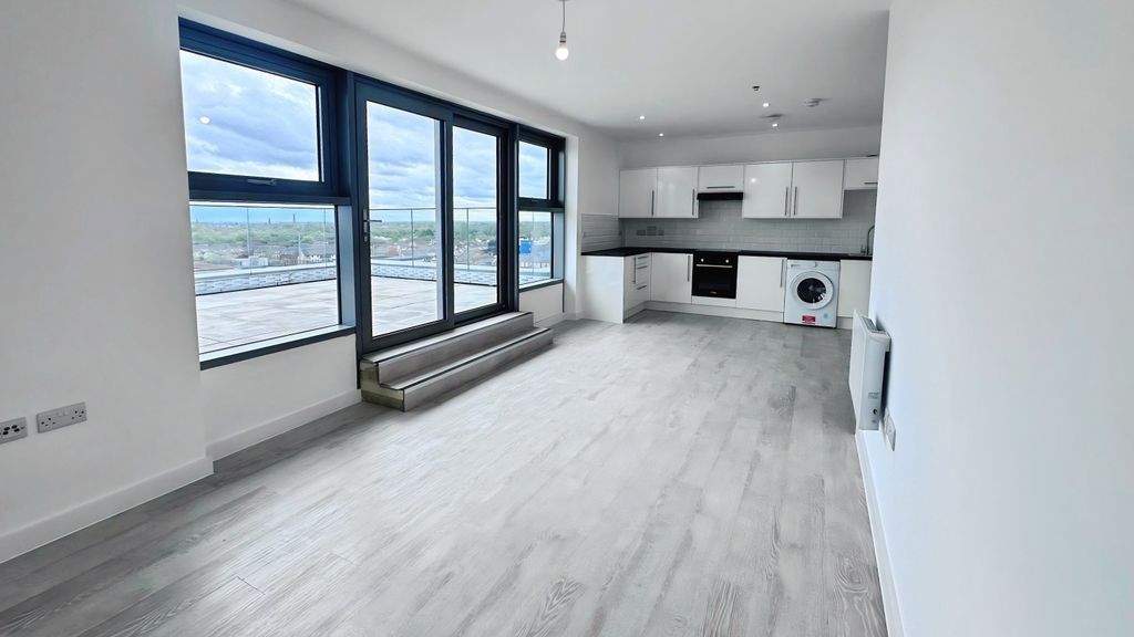 Property photo 3 of 15 Living Room