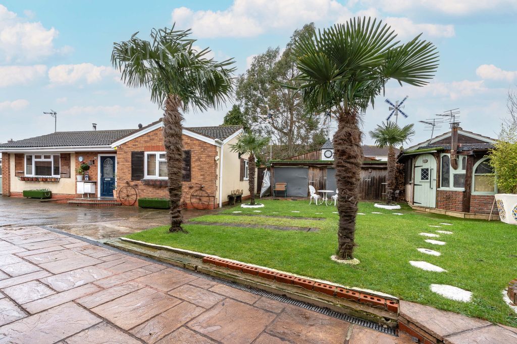 Property photo 2 of 24 Ext -37 Copy