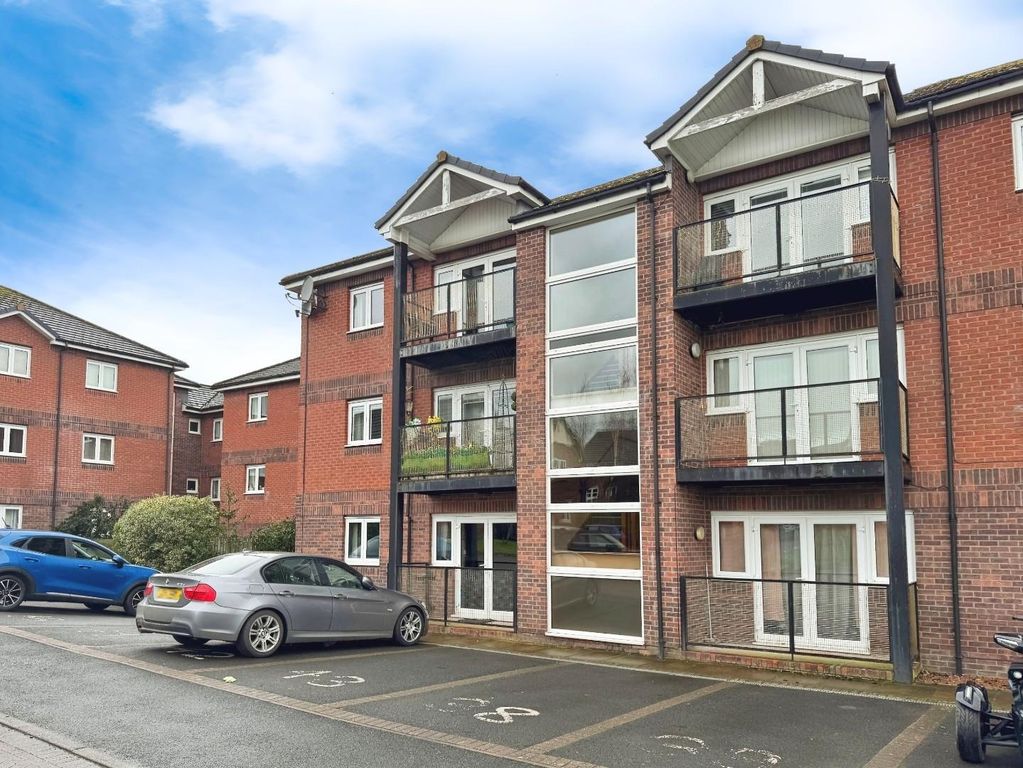 Property photo 1 of 14 F0E4750A-15.Jpg