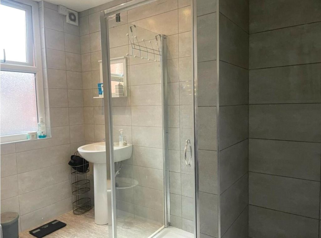 Property photo 3 of 3 Picture No. 06