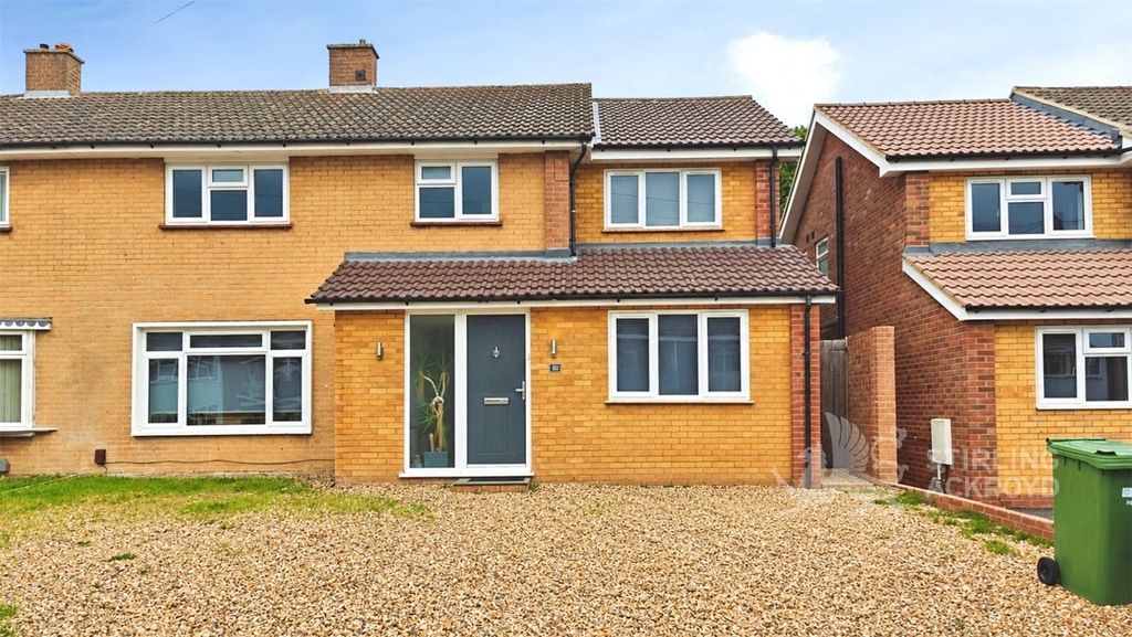 Property photo 1 of 9 External