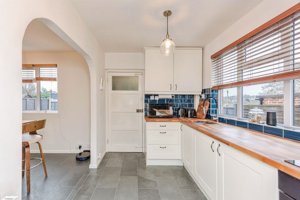 Property photo 2 of 29