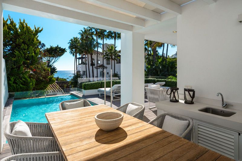 Property photo 3 of 35