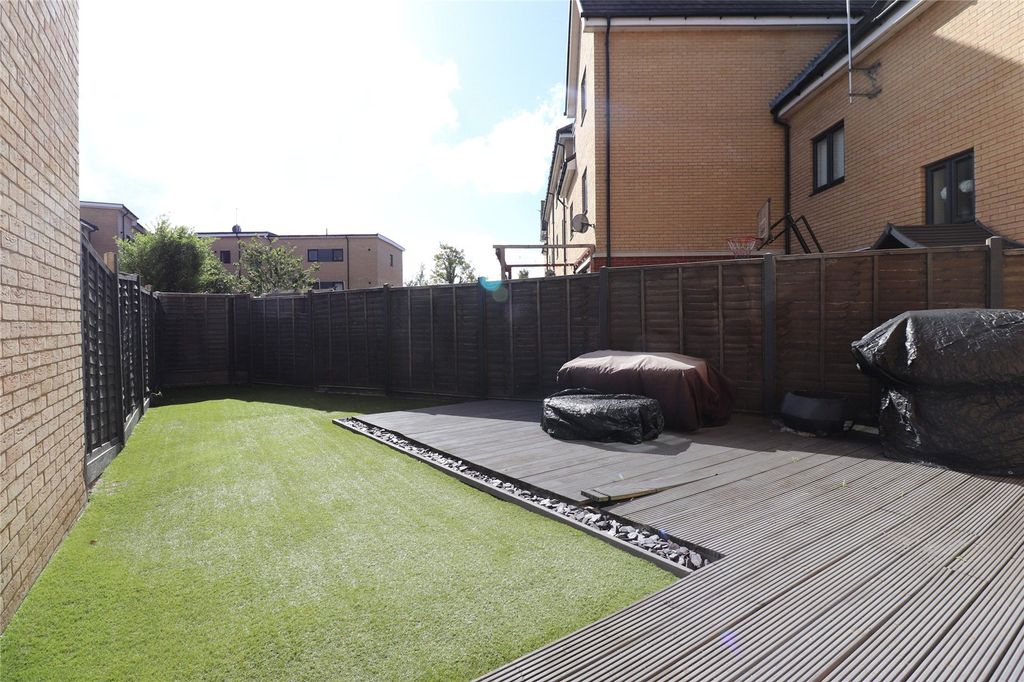 Property photo 3 of 26 Rear Garden