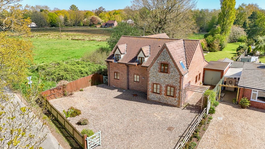 Property photo 1 of 46 5057520
