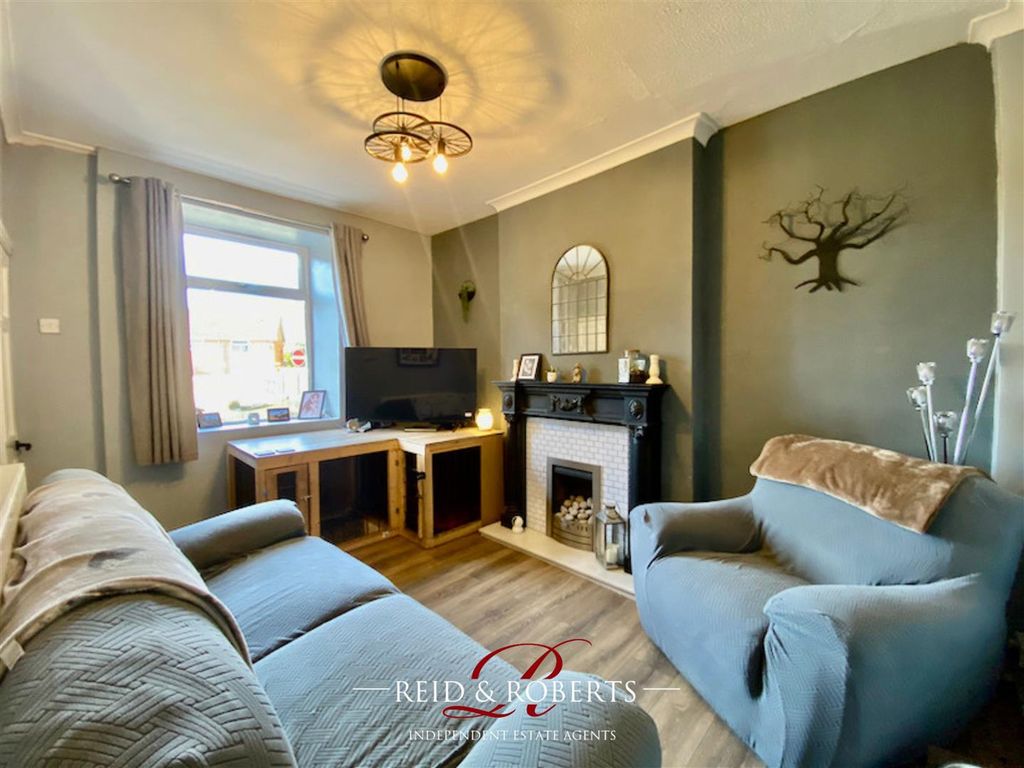 Property photo 2 of 21 148.Jpg