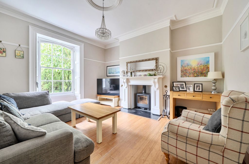 Property photo 2 of 23 1466082 (7)